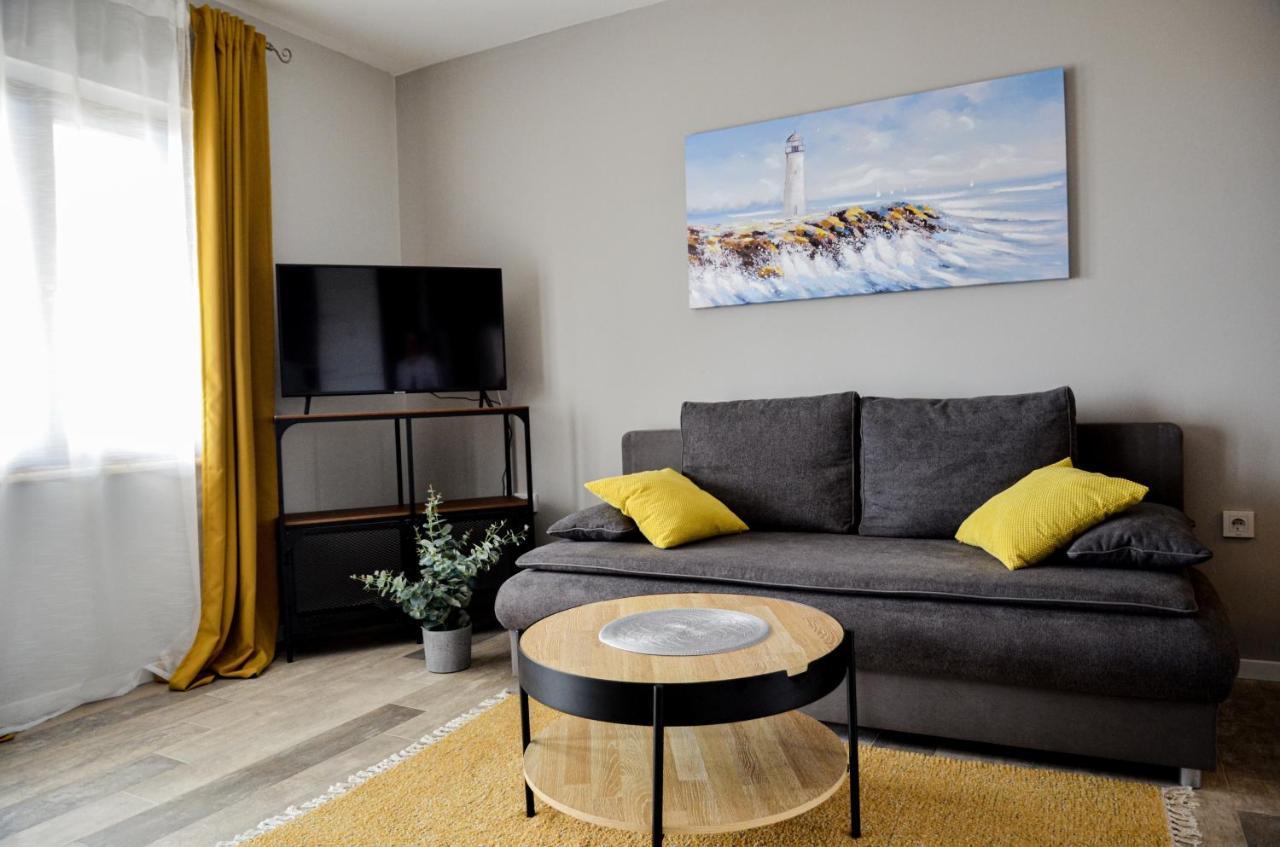 Family Friendly Apartments With A Swimming Pool Povljana, Pag - 244 エクステリア 写真