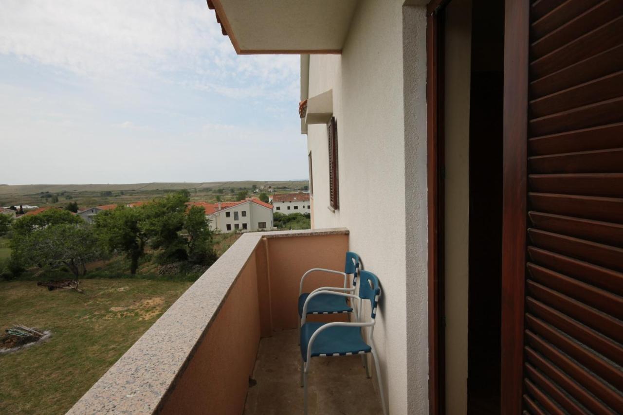 Family Friendly Apartments With A Swimming Pool Povljana, Pag - 244 エクステリア 写真