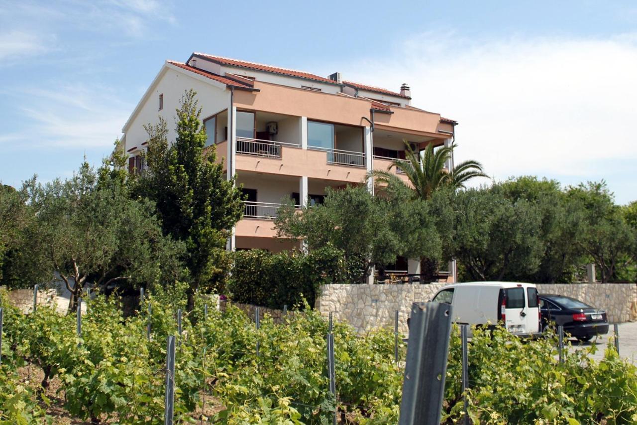 Family Friendly Apartments With A Swimming Pool Povljana, Pag - 244 エクステリア 写真